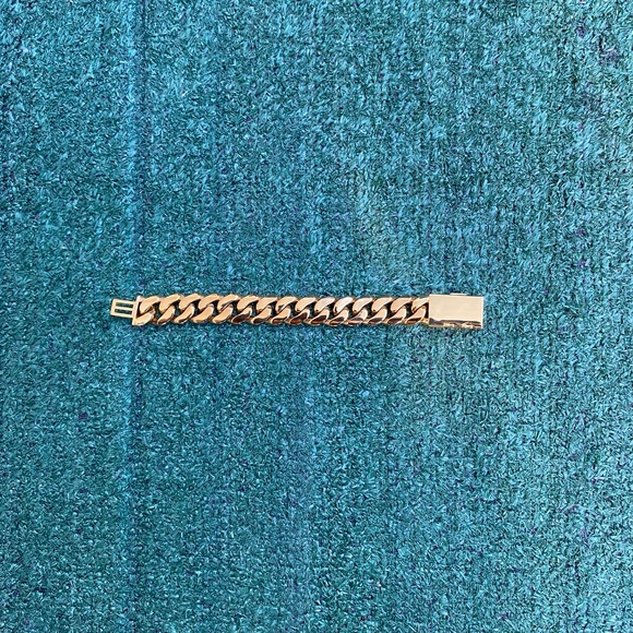 Gold Cuban link bracelet - Picture 5 of 7